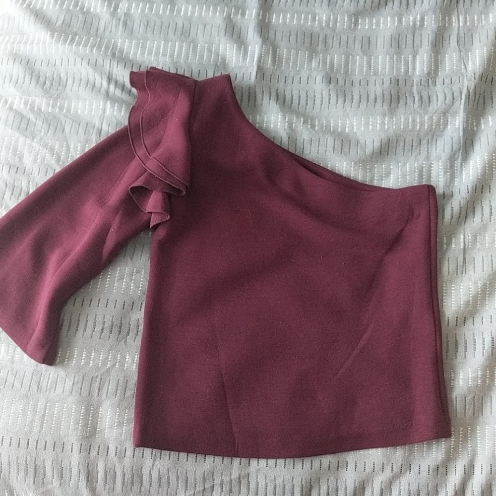 One shoulder stretchy Club Monaco shirt